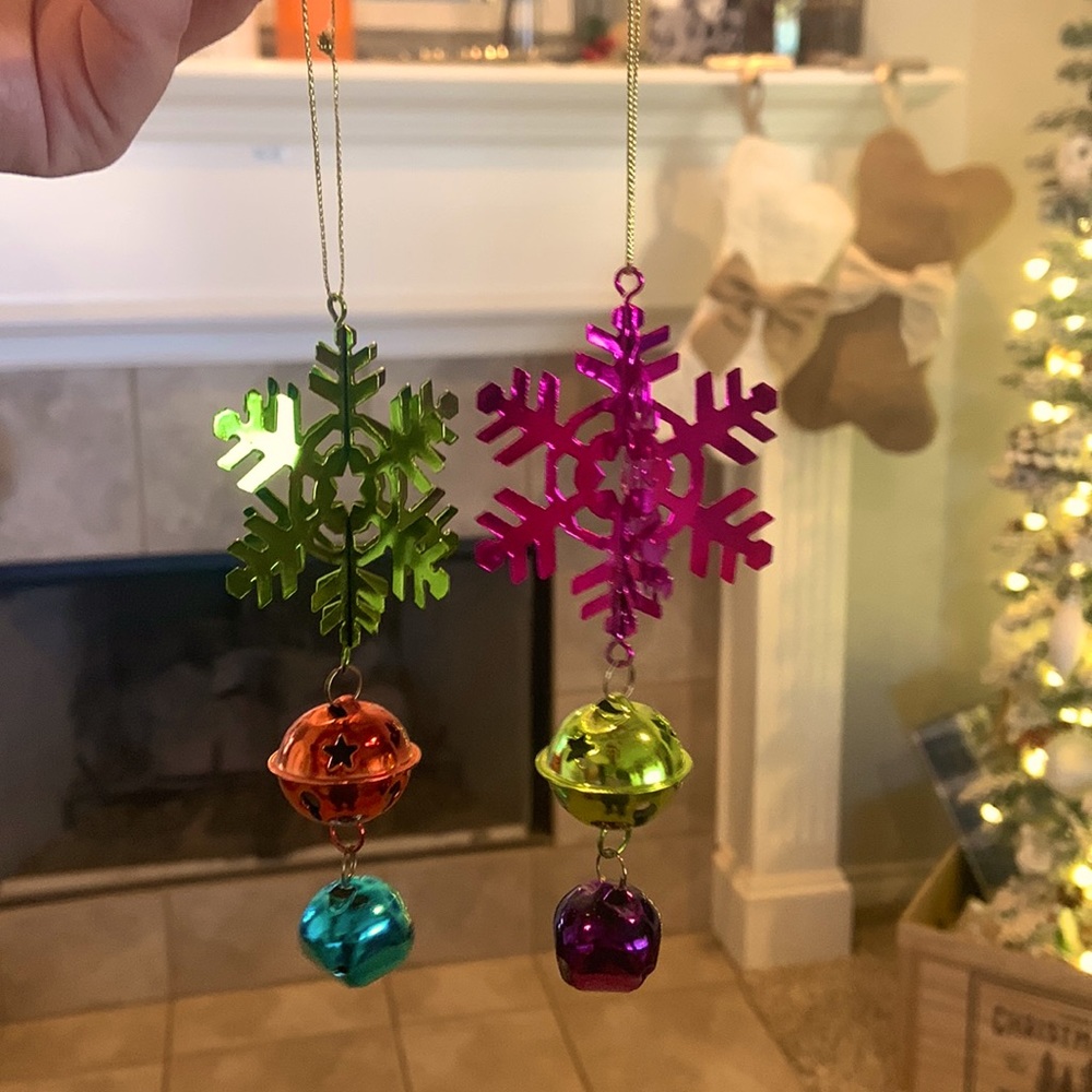 2-used - snowflake w 2 bells ornaments